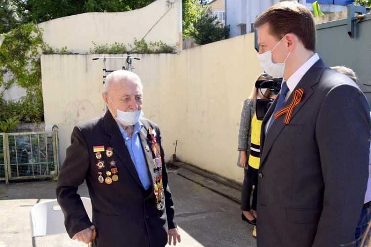 Мэр Сочи поблагодарил ветеранов Великой Отечественной войны за их бессмертный подвиг