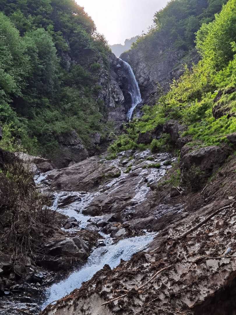 Сегодня за Гегским обнаружили интересный водопад. Фото [club186276145|Нетипичный Сочи]