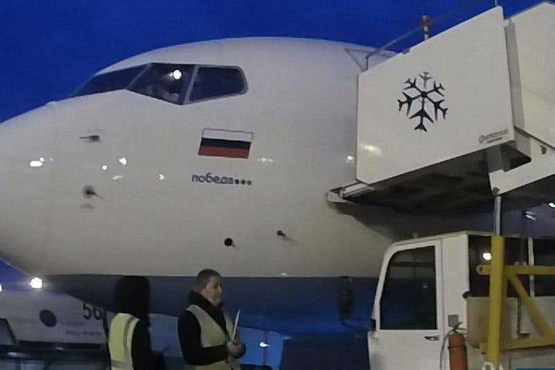 Жителя Краснодарского края накажут за курение на борту самолета Сочи — Новосибирск Находясь на…