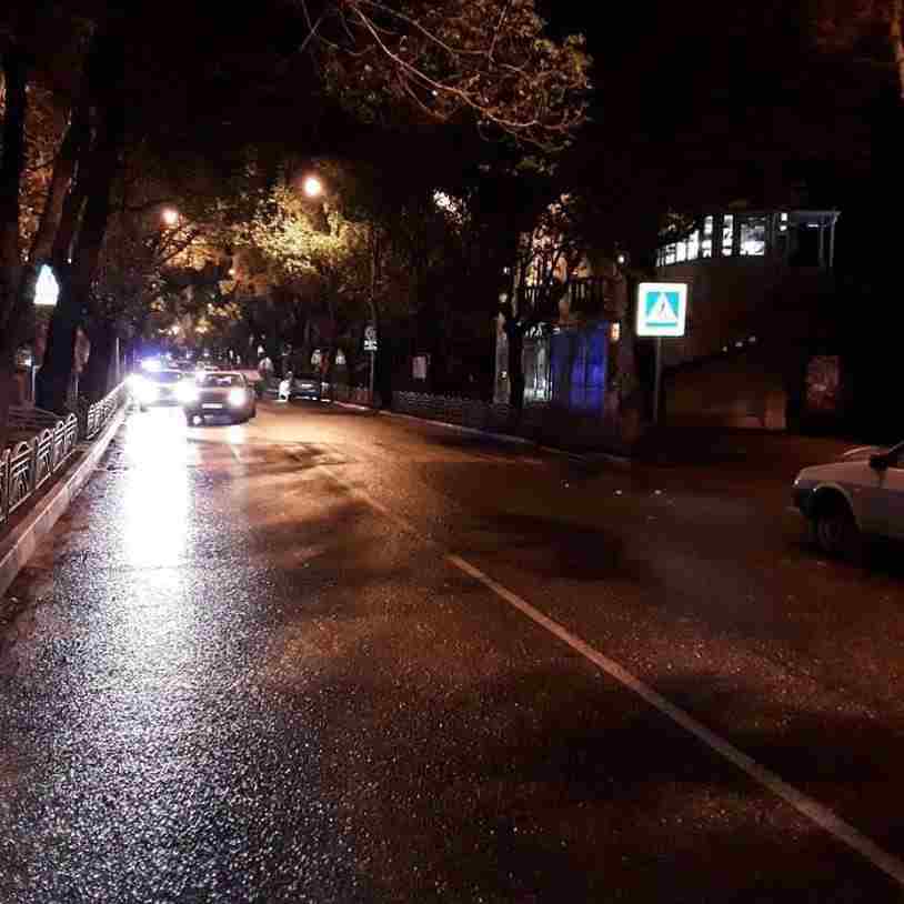 Водитель сбил 10-летнего ребёнка на пешеходном переходе в Сочи и скрылся Дорожно-транспортное происшествие в…
