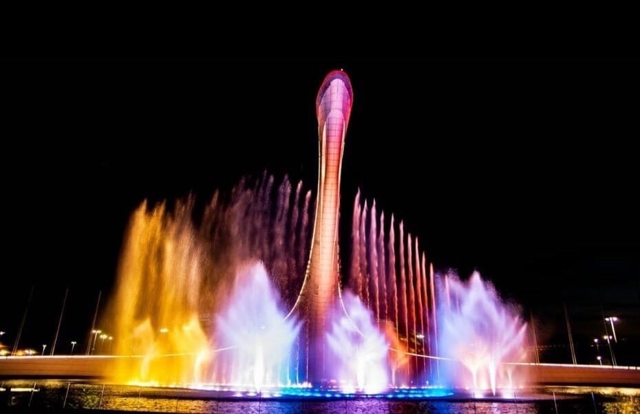 Поющий фонтан в Олимпийском парке исполнит новогодние композиции Посетители парка услышат такие композиции как:…