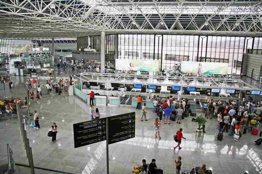 Аэропорт Сочи вернулся к штатному режиму работы 25 февраля в аэропорту Сочи отложенных и…