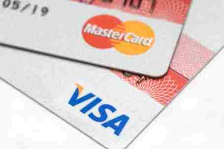 Mastercard и Visa объявили о приостановке своих операций в России «В ближайшие дни Visa…